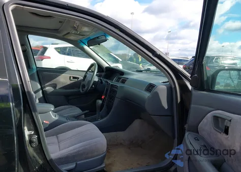 1998 Toyota Camry Le V6 из США, поврежденный, VIN 4T1BF22KXWU073973